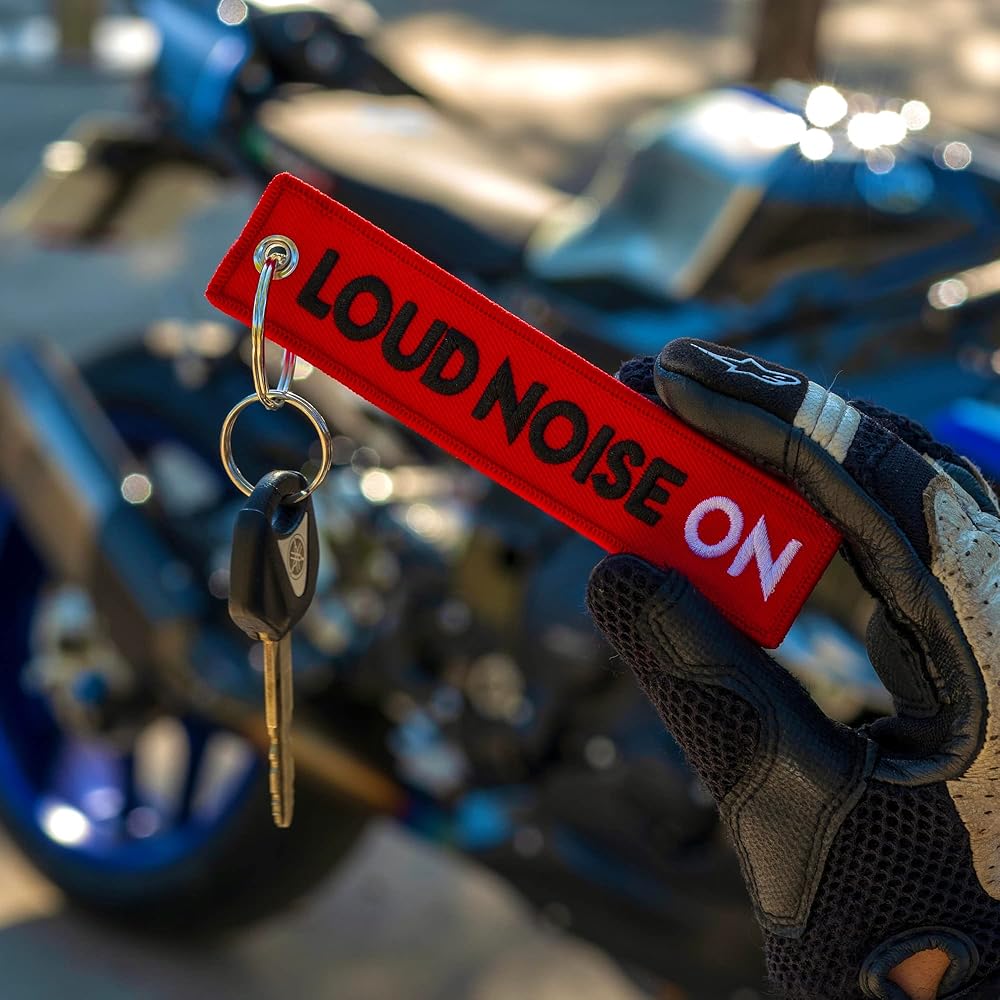 Loud Noise On Car Keyring Jet tag